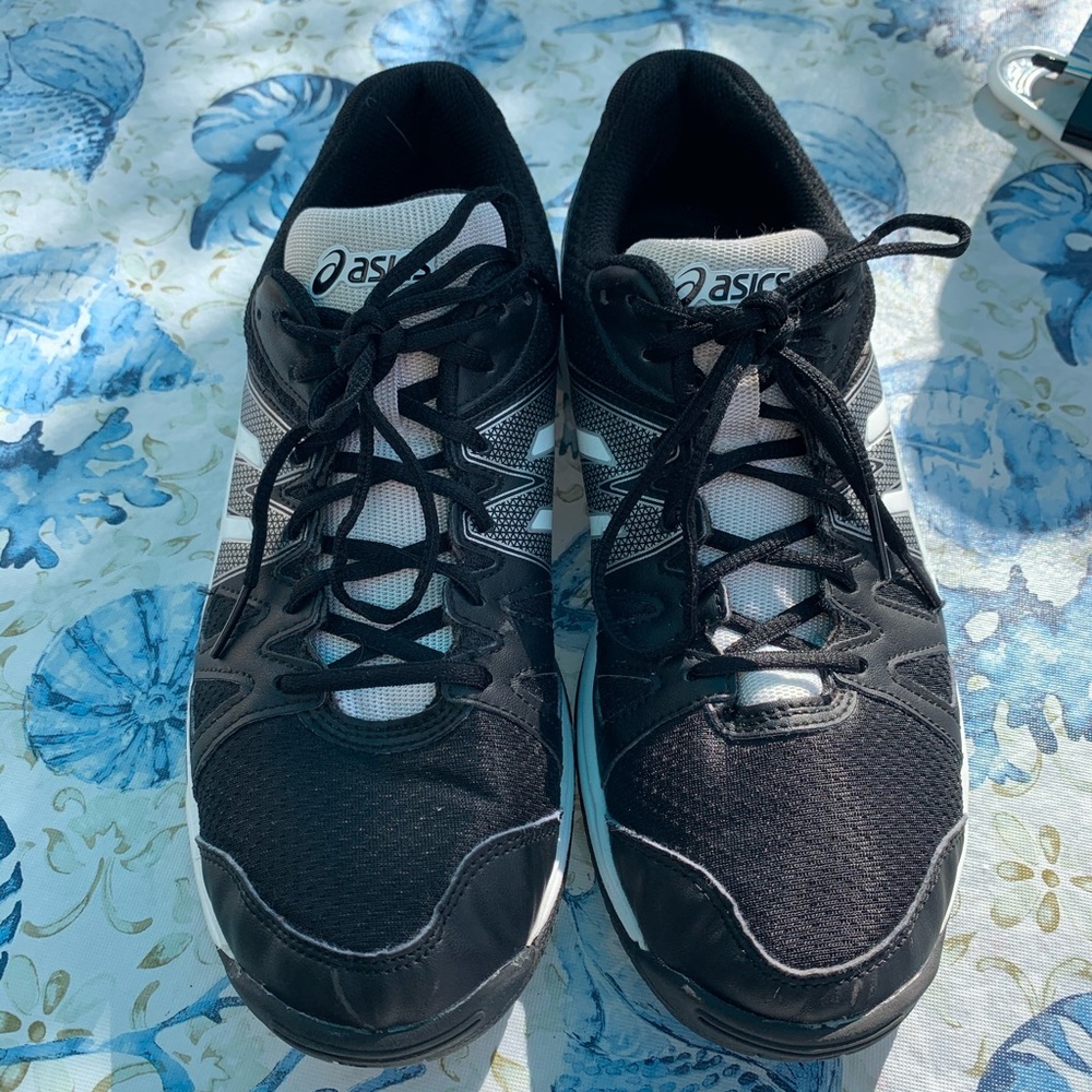 ASICS volleyball shoes